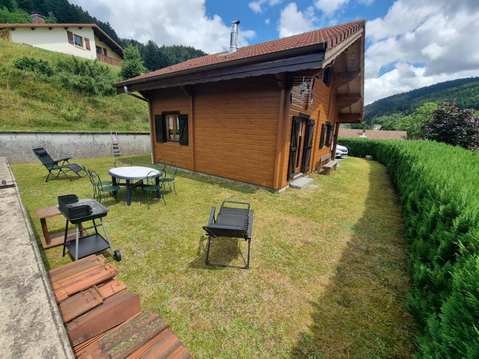 Le "Chalet De Minette" 2 Etoiles لابْريسْ المظهر الخارجي الصورة