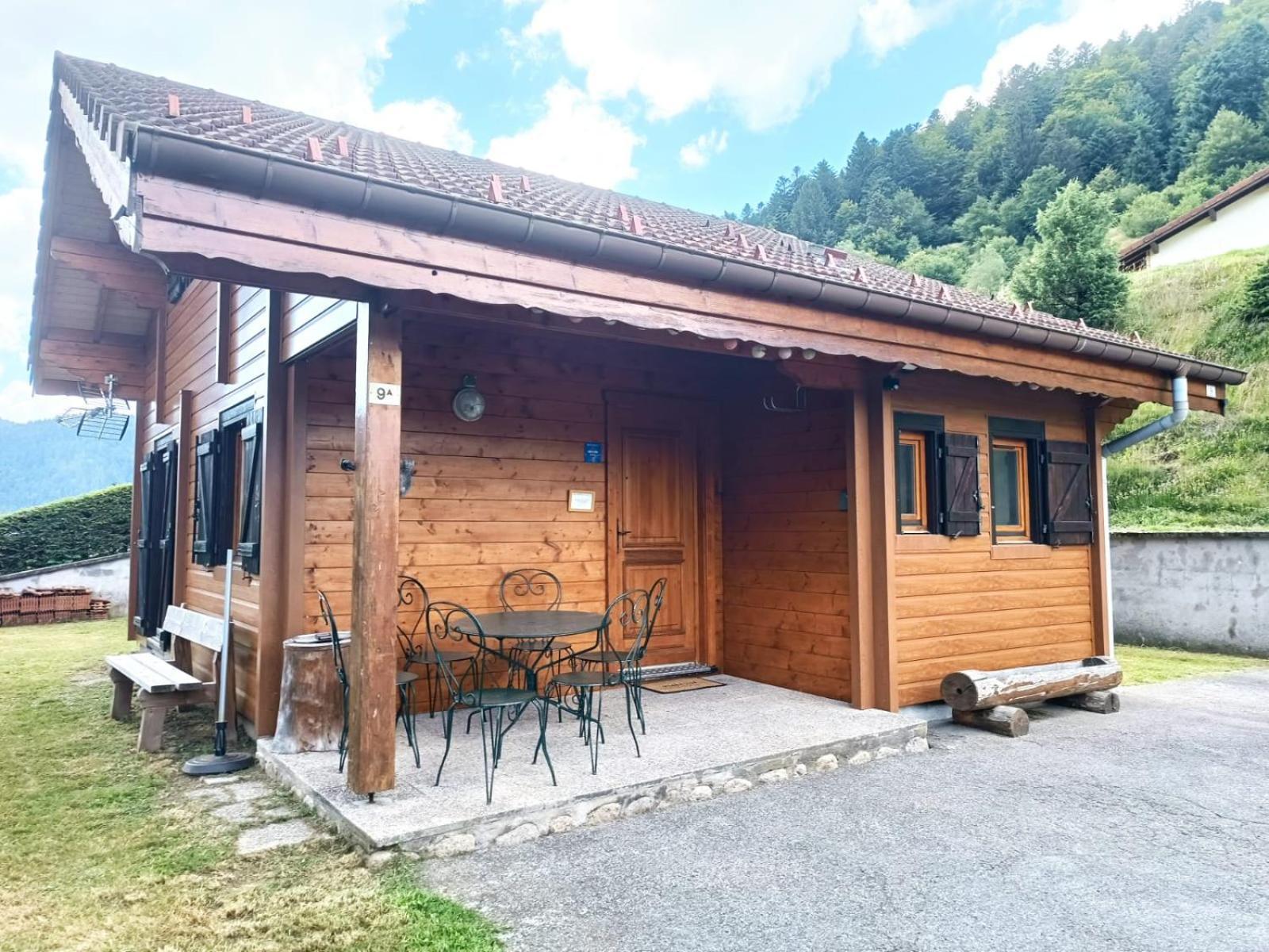 Le "Chalet De Minette" 2 Etoiles لابْريسْ المظهر الخارجي الصورة